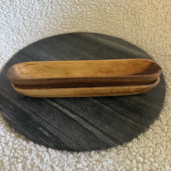 (2) Hand Crafted Acacia Wood Serving Platter Dish Beekman Home 12”x2.5” Set Of 2 - Picture 3 of 7
